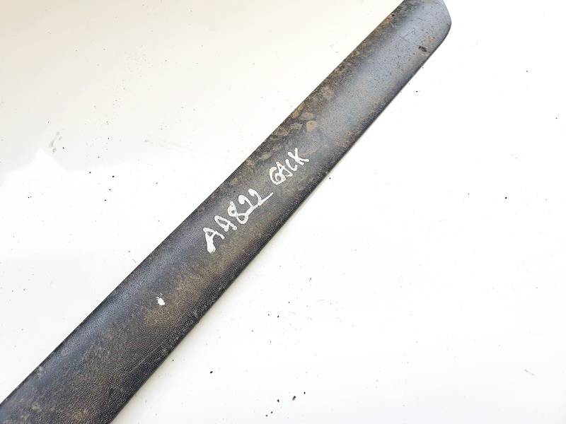 1Z0853753D Skoda Octavia 2006 Durvju ārējais molding - AIZMUGURE PA KREISI - Thumbnail 3