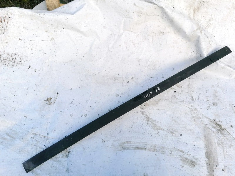 Mazda 5 2005 Durvju ārējais molding - PRIEKŠA PA KREISI