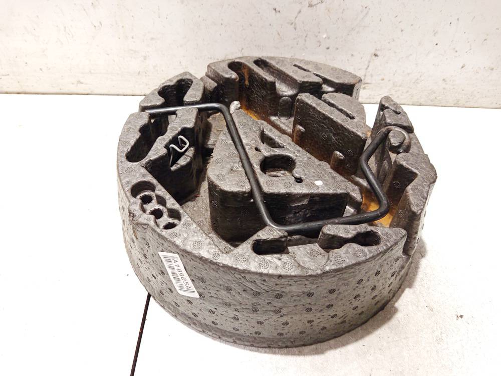 13162851 Opel Signum 2005 Tool kit