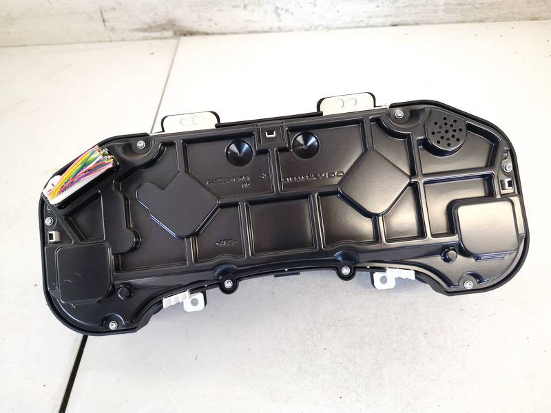 8380002M12 Toyota Auris 2007 Speedometers - Cockpit - Speedo Clocks Instrument - Thumbnail 3