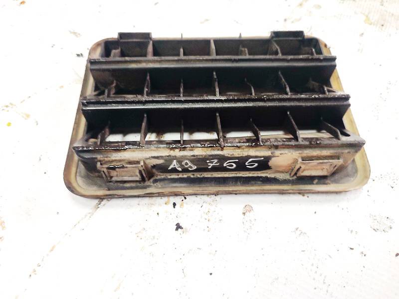 Nissan Pathfinder 2006 Repuesto del conducto de ventilación - Thumbnail 3