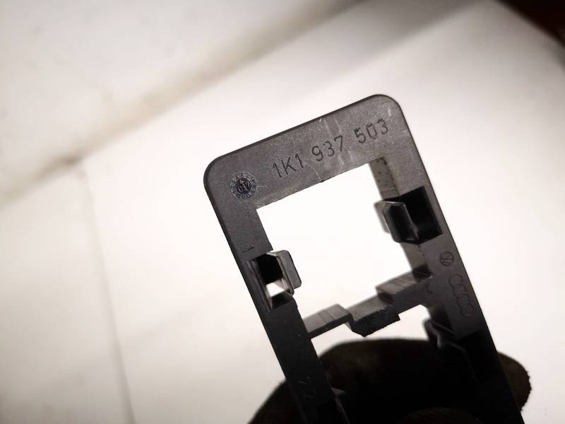 1K1937503 Volkswagen Passat 2008 Fuse box - Thumbnail 3