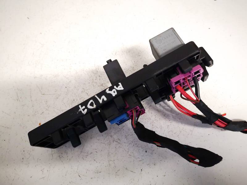 1K1937503 Volkswagen Passat 2008 Fuse box - Thumbnail 2