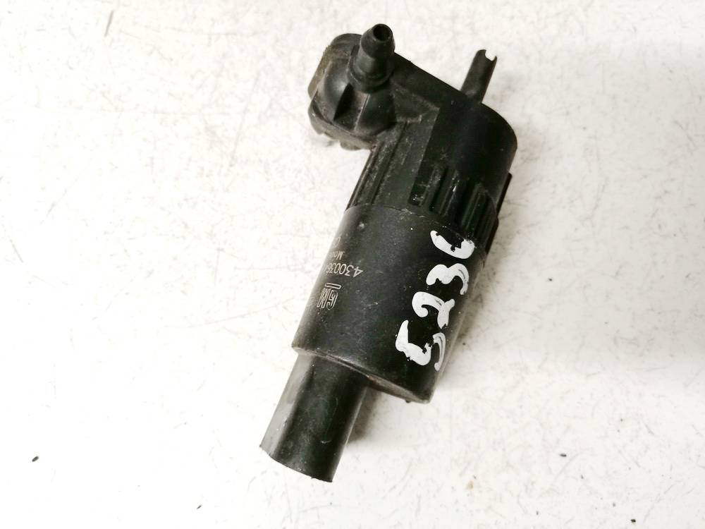 13349273 Opel Astra 2013 Windshield Windscreen Washer Pump - Thumbnail 2