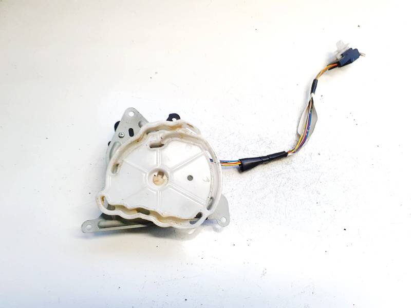 AE0637008610 Toyota Corolla Verso 2004 Heater Vent Flap Control Actuator Motor