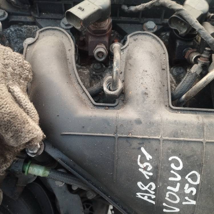 Volvo V50 2005 Kolektor ssący - Thumbnail 2