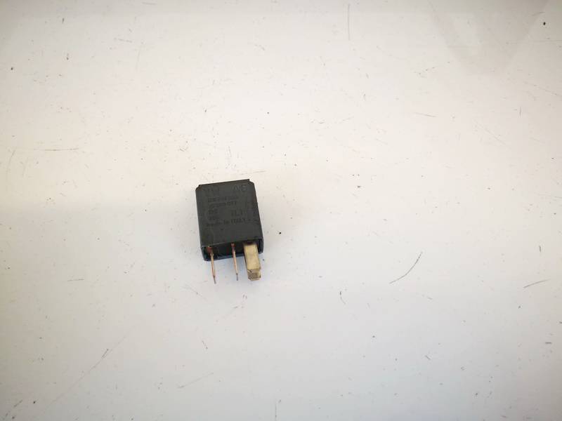 1K0951253 Skoda Roomster 2008 Relay module