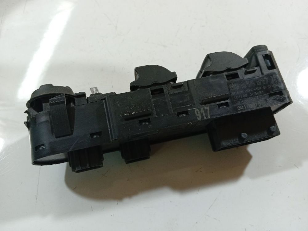 96644917XT Citroen C5 2009 Power window control (Window Regulator-Window Switch) - Thumbnail 2