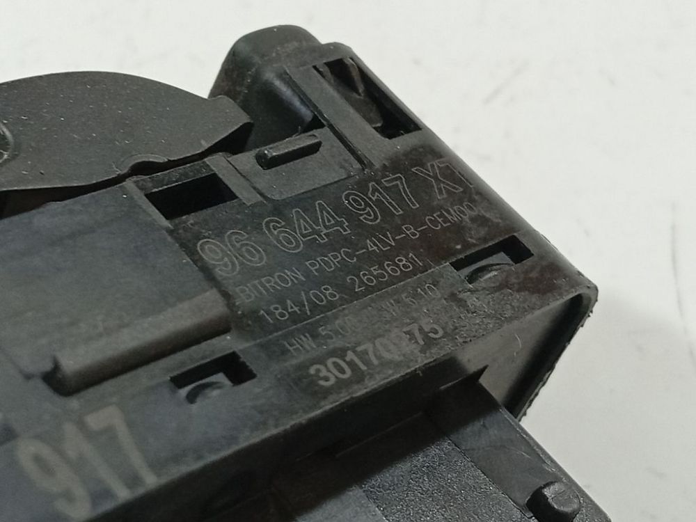 96644917XT Citroen C5 2009 Power window control (Window Regulator-Window Switch) - Thumbnail 4