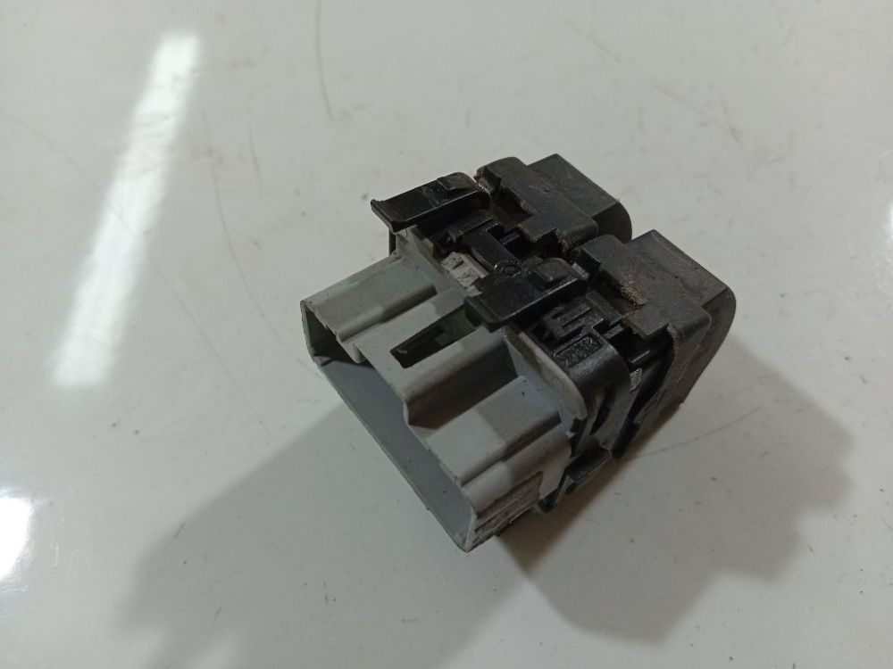 315042B Renault Scenic 2005 Sähkötoimisen ikkunan ohjauskytkin - Thumbnail 2