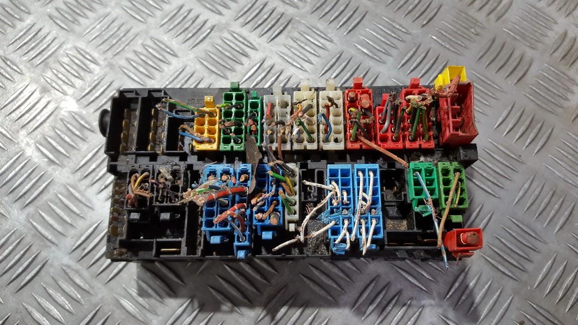 357937039 N/A Fuse box Volkswagen Vento 1997 1.8L EIS00281376 Used Auto Parts Shop