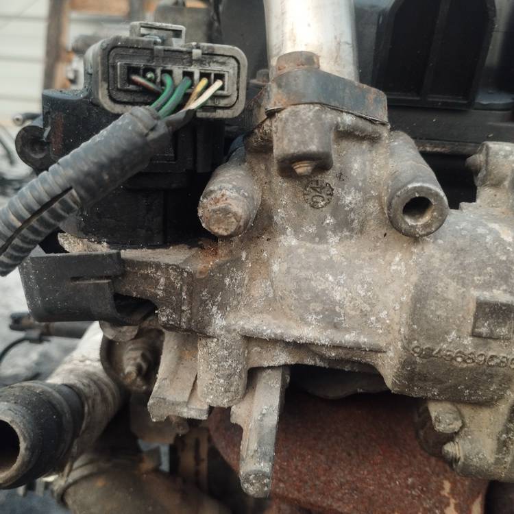 Volvo V50 2005 Zawór EGR - Thumbnail 4