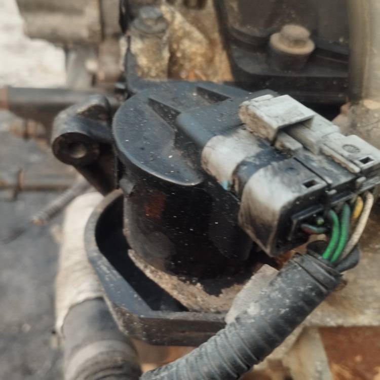 Volvo V50 2005 Zawór EGR - Thumbnail 2