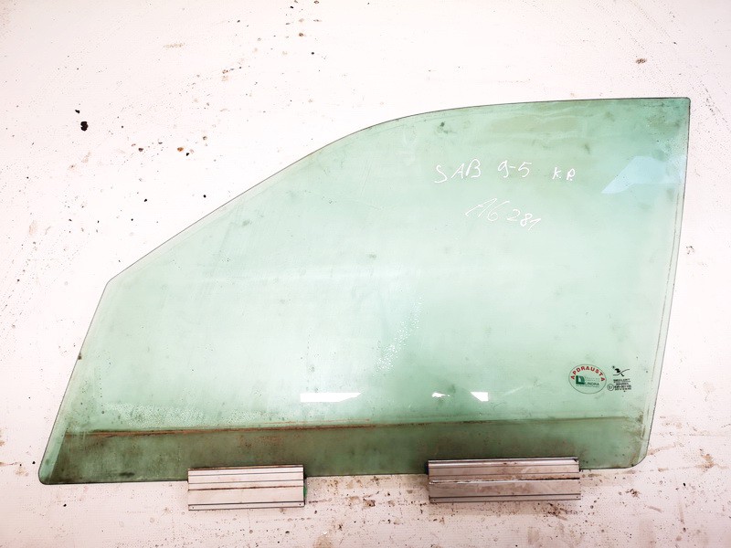 SAAB 9-5 2000 Duru stiklas P.K.