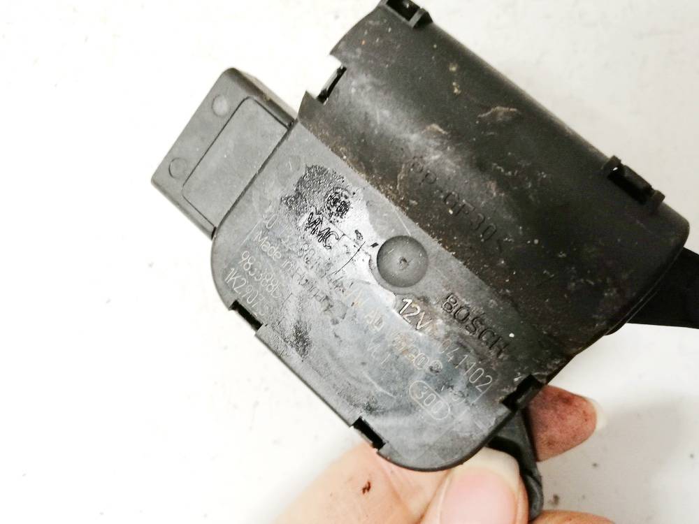 0132801344 Volkswagen Golf 2004 Heater Vent Flap Control Actuator Motor - Thumbnail 3