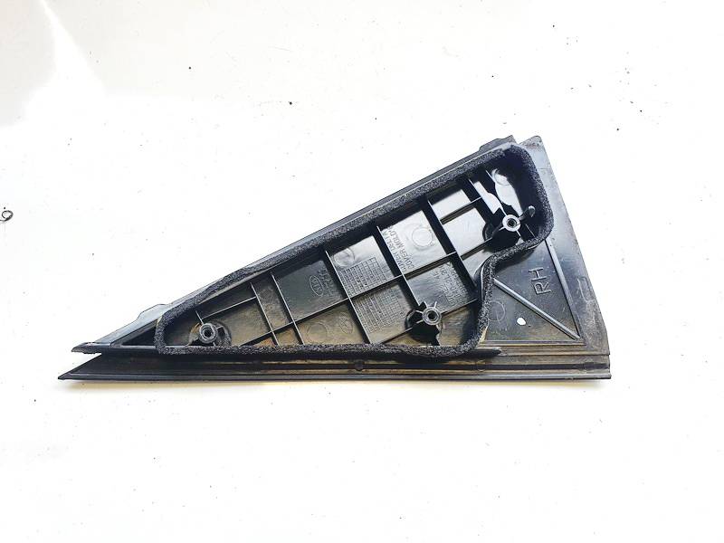 838402L200 Hyundai i30 2011 Wykończenie wnętrza (plastikowe elementy) - Thumbnail 3