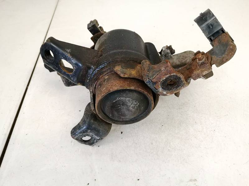 Toyota Auris 2007 Engine Mounting and Transmission Mount (Engine support)