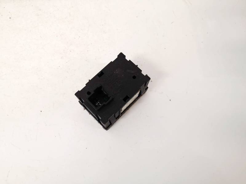 6M2T19K314AB Ford S-Max 2006 Przycisk ogrzewania foteli - Thumbnail 3