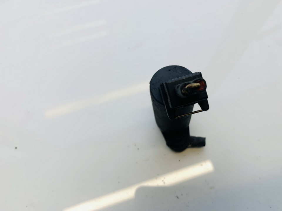 93BB17K624BA Ford Focus 2001 Windshield Windscreen Washer Pump - Thumbnail 2