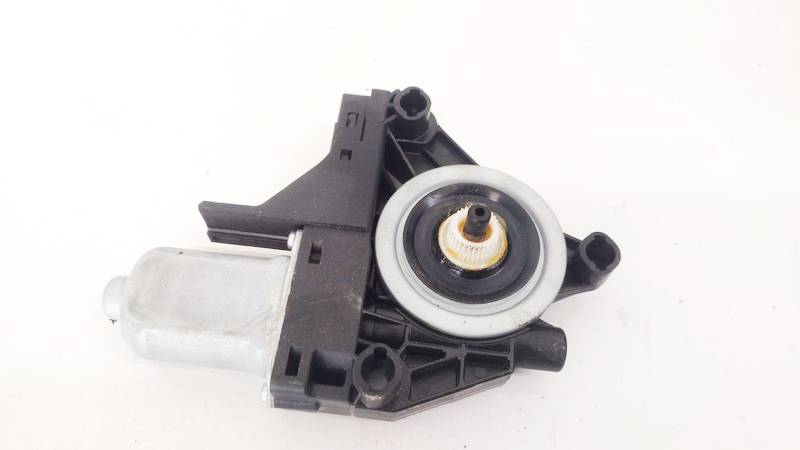 966264102 Volvo V60 2015 Silnik podnośnika szyby drzwi - TYLNE LEWE