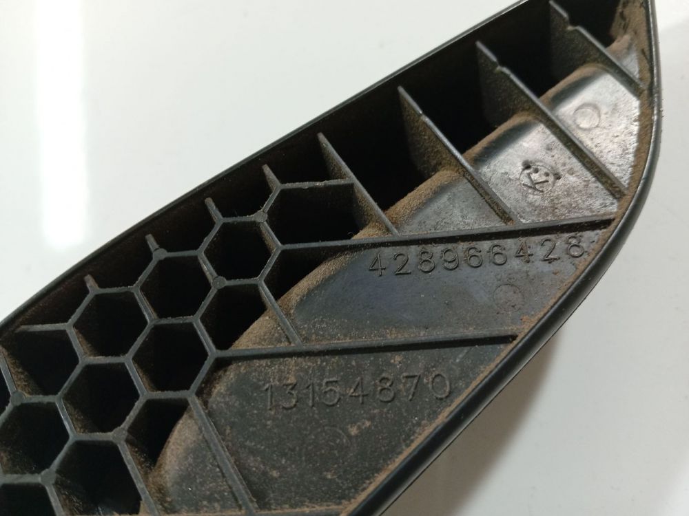 13154870 Opel Astra 2005 Wykończenie wnętrza (plastikowe elementy) - Thumbnail 4