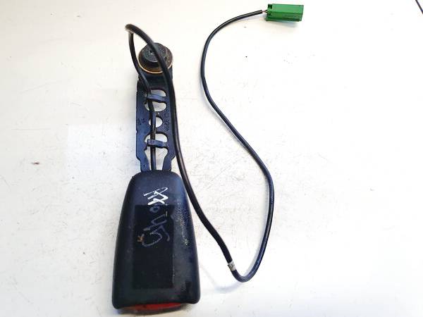 6013208 Volvo V50 2006 Hebilla del cinturón - DELANTERO DERECHO