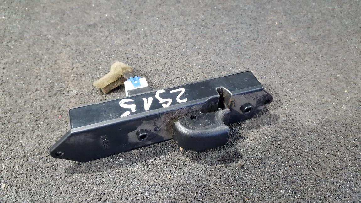 MR252818 Mitsubishi Galant 1999 Power window control (Window Regulator-Window Switch)