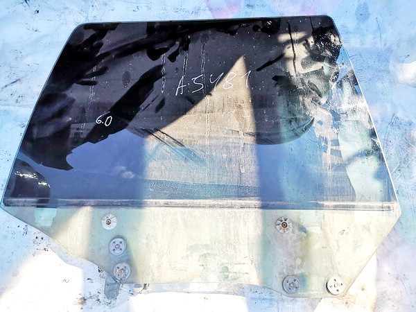 Subaru Forester 1999 Durvju stikls - AIZMUGURE PA LABI