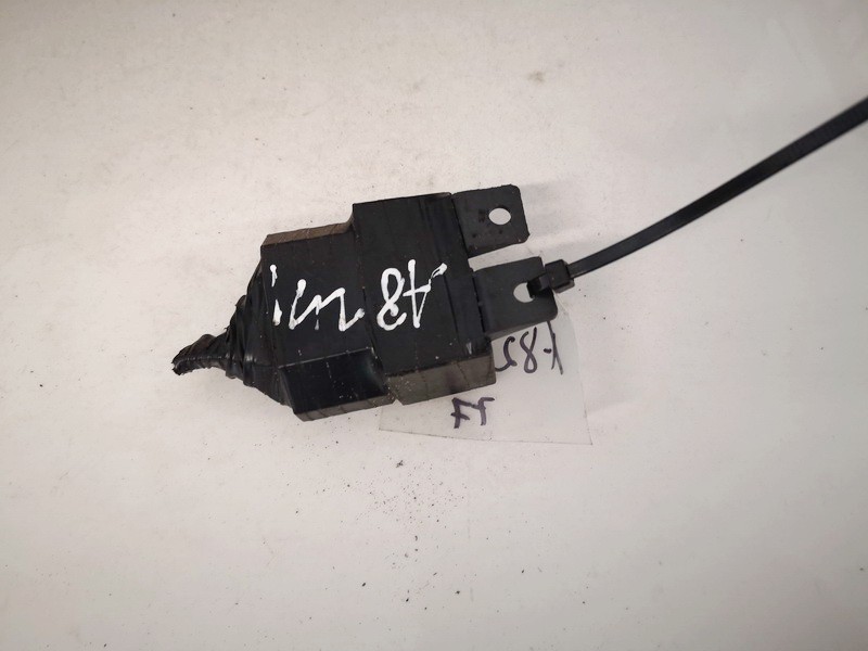 SCB1M1240 Volkswagen Golf 1992 Relay module - Thumbnail 3