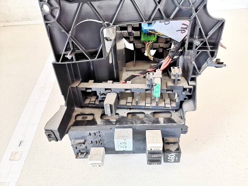 8P0907279A Audi A3 2004 Fuse box