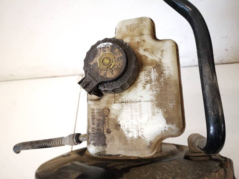 1K1611301D Seat Leon 2008 Brake Master Cylinder Reservoir