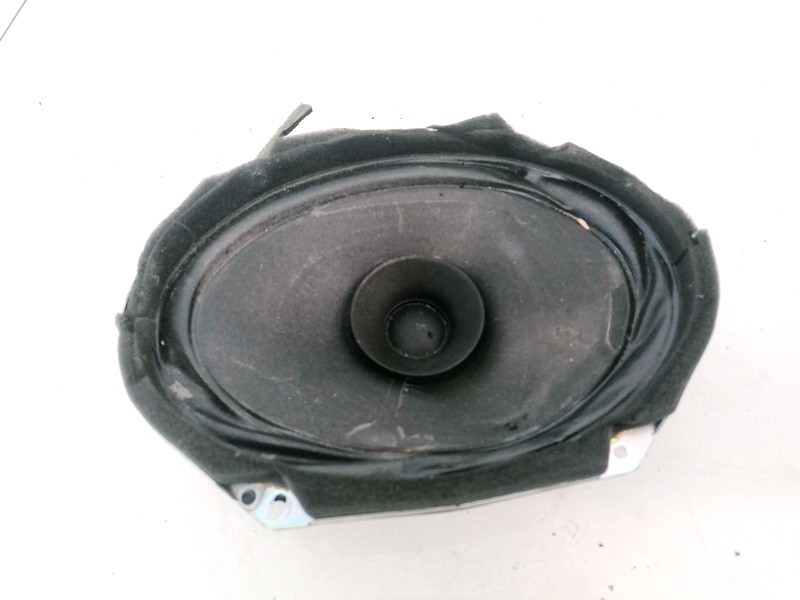 C23566960 Mazda 5 2006 Garso kolonele