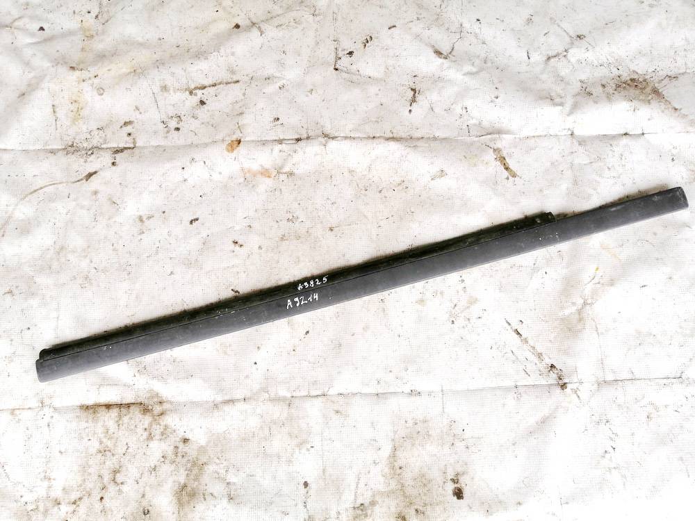 3M51R20938AC Ford C-MAX 2005 Duru moldingas isorinis P.K.