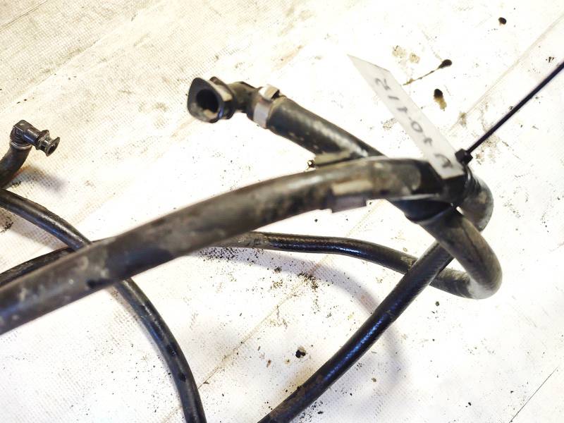 Audi A4 2009 Wąż wodny - Thumbnail 3