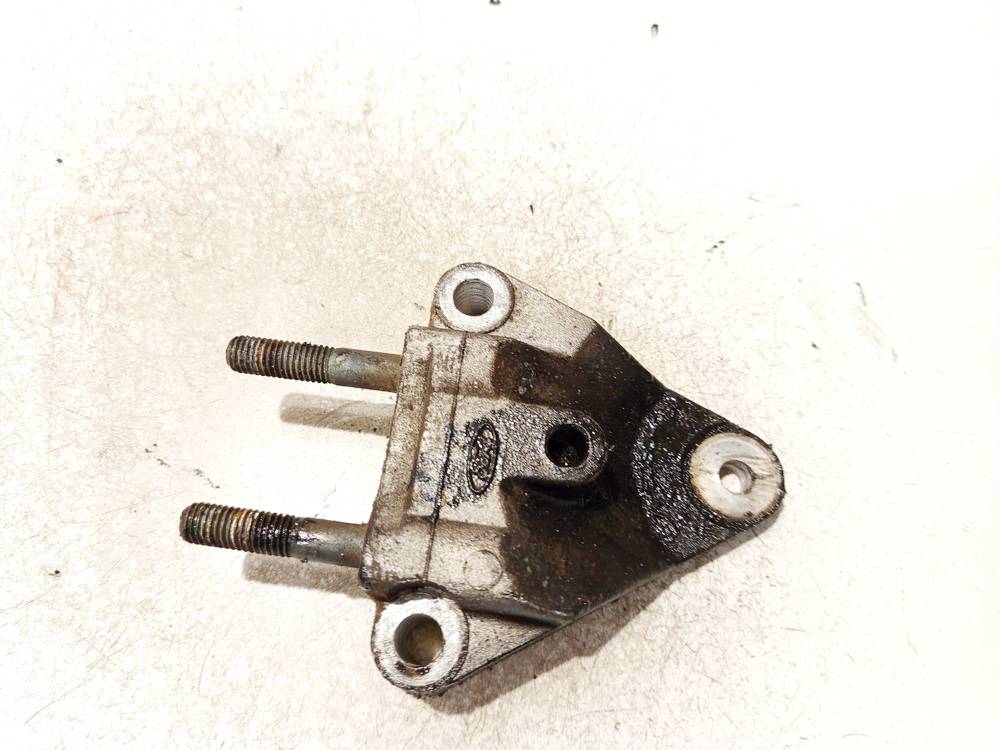 1S716030AB Ford Mondeo 2002 Motoraufhängung