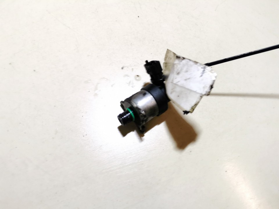 0928400607 2043559105 FUEL RAIL HIGH PRESSURE SENSOR Mazda 3 2006 1.6L