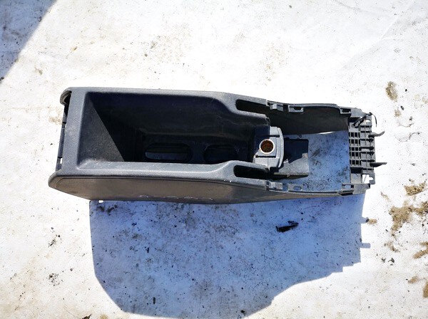 13144422 Opel Zafira 2006 Interior trim