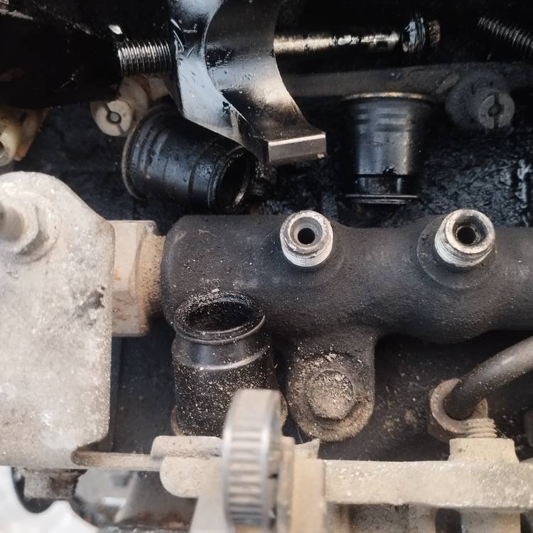 Toyota RAV-4 2006 Kuro magistrale