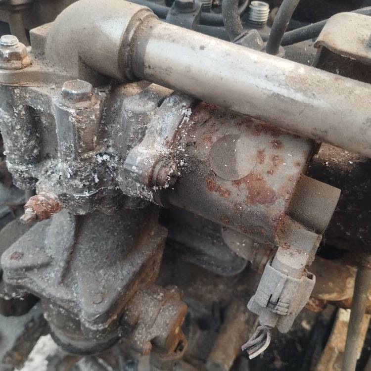 Toyota RAV-4 2006 EGR voztuvas - Thumbnail 3