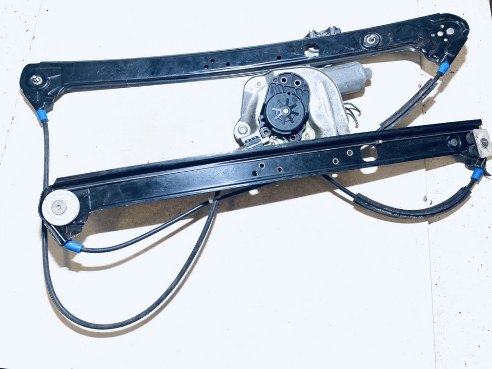 8243804 BMW X5 2005 Door winder mechanism (Window Regulator) - FRONT RIGHT