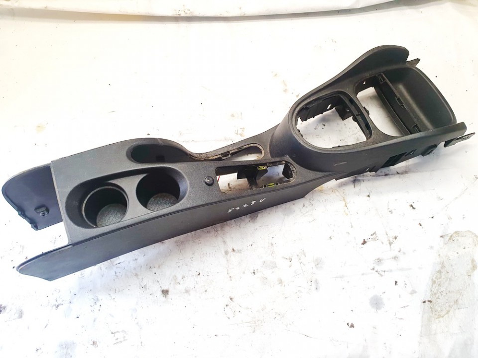 1P0863243 Seat Leon 2006 Interior trim