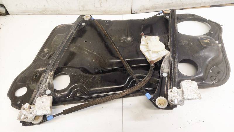 1J4837729AA Volkswagen Bora 1998 Duru lango pakelejas P.K.