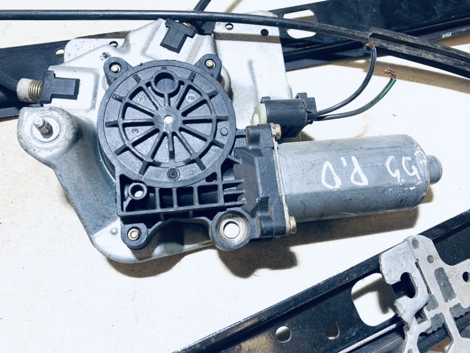 83810209 BMW X5 2005 Window Motor - FRONT RIGHT
