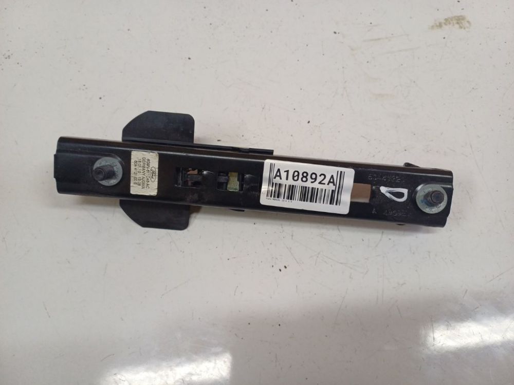 604412200 Ford Mondeo 2010 Seat belt adjustment rail - FRONT RIGHT