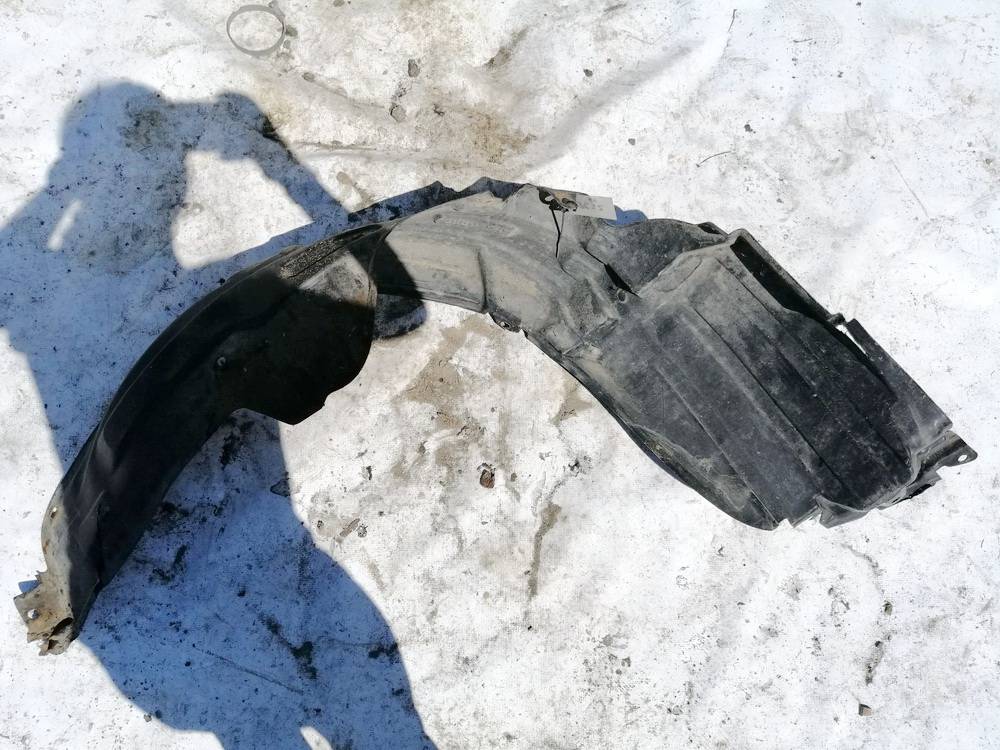 5387652030 Toyota Yaris Verso 2000 Etupyörän sisälokasuojat - EDESSÄ VASEMMALLA