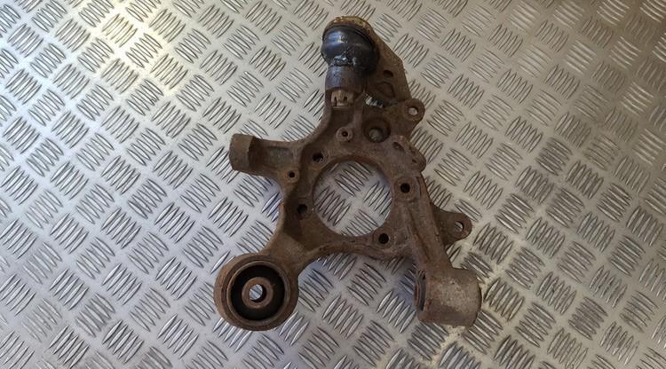 Mitsubishi Pajero 2003 Pyörän navan kiinnike - TAKANA OIKEALLA