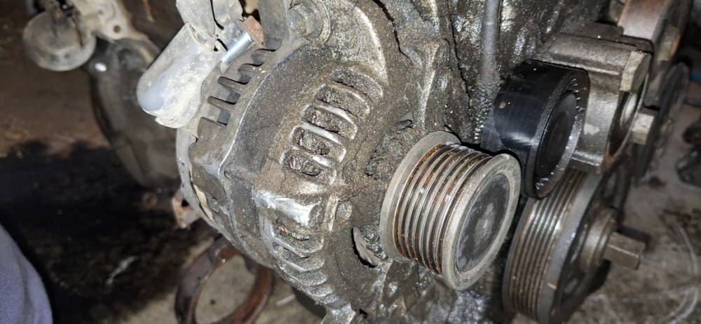 Toyota Corolla Verso 2006 Alternator - Thumbnail 2