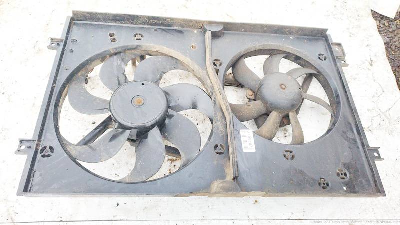 1J0121207M Volkswagen Bora 2003 Diffuser, Radiator Fan
