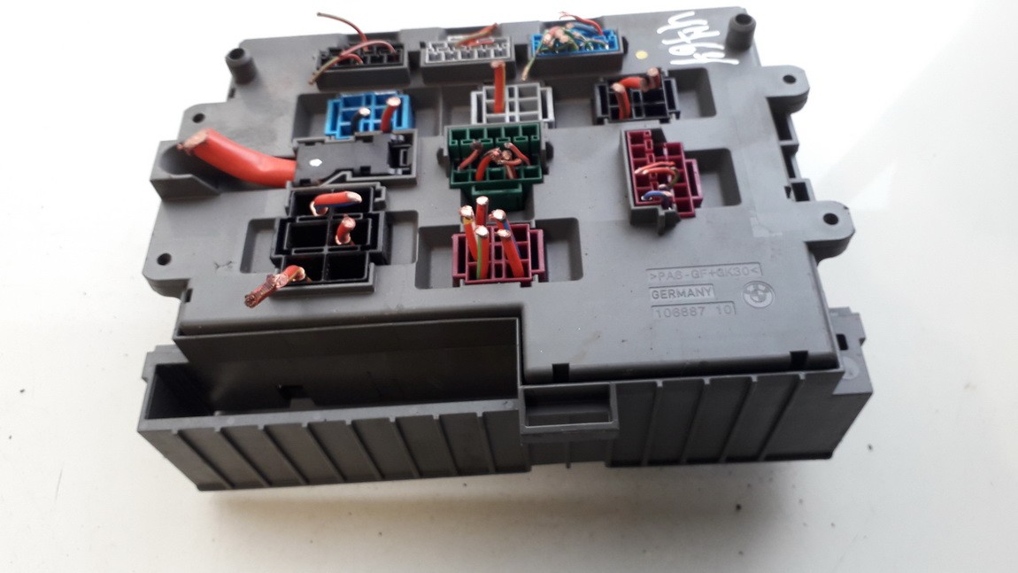 911944605 BMW 3-Series 2011 Fuse box - Thumbnail 2