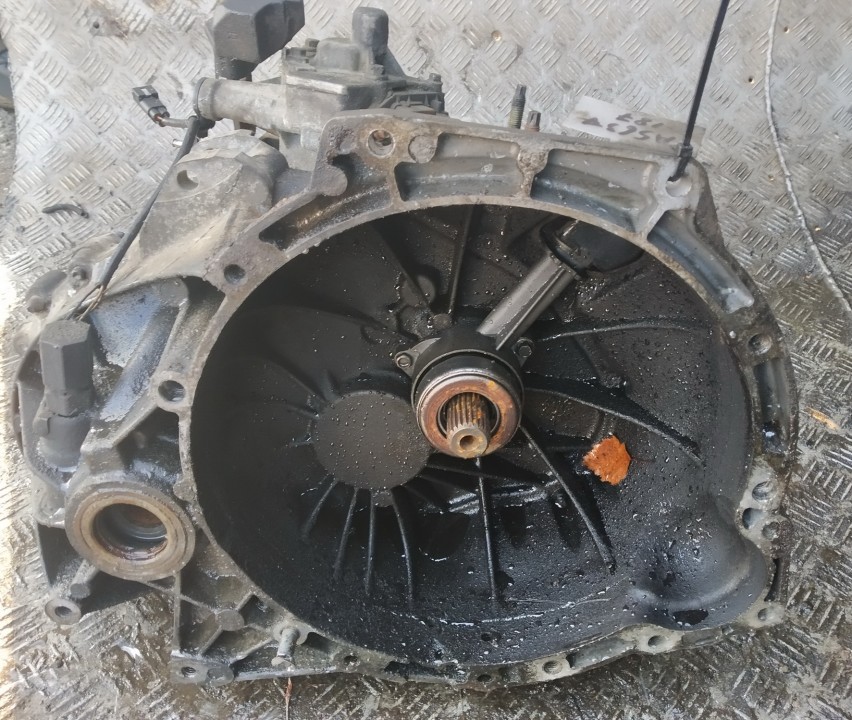 XS4R7F097A Ford Focus 1999 Ātrumkārba